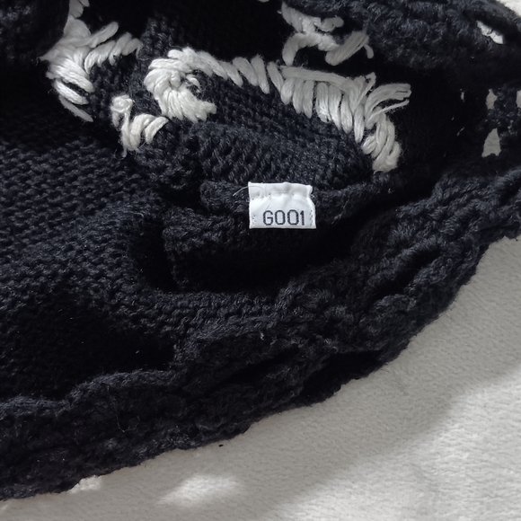 Reference Point Knit Vest - Picture 5 of 6